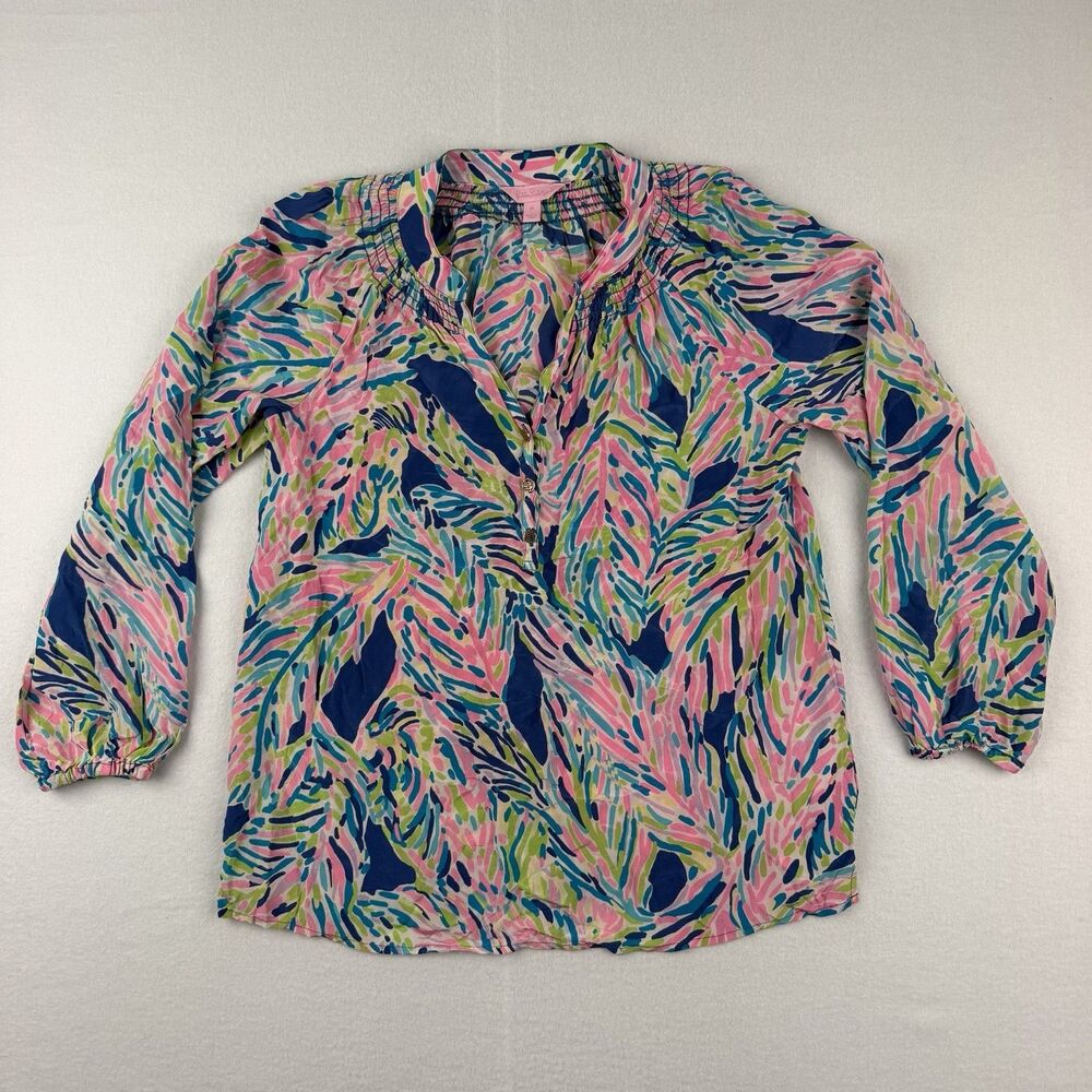 Lilly Pulitzer Elsa Silk Top Women Medium Blue Pink Tropical Palm Smocked Blouse